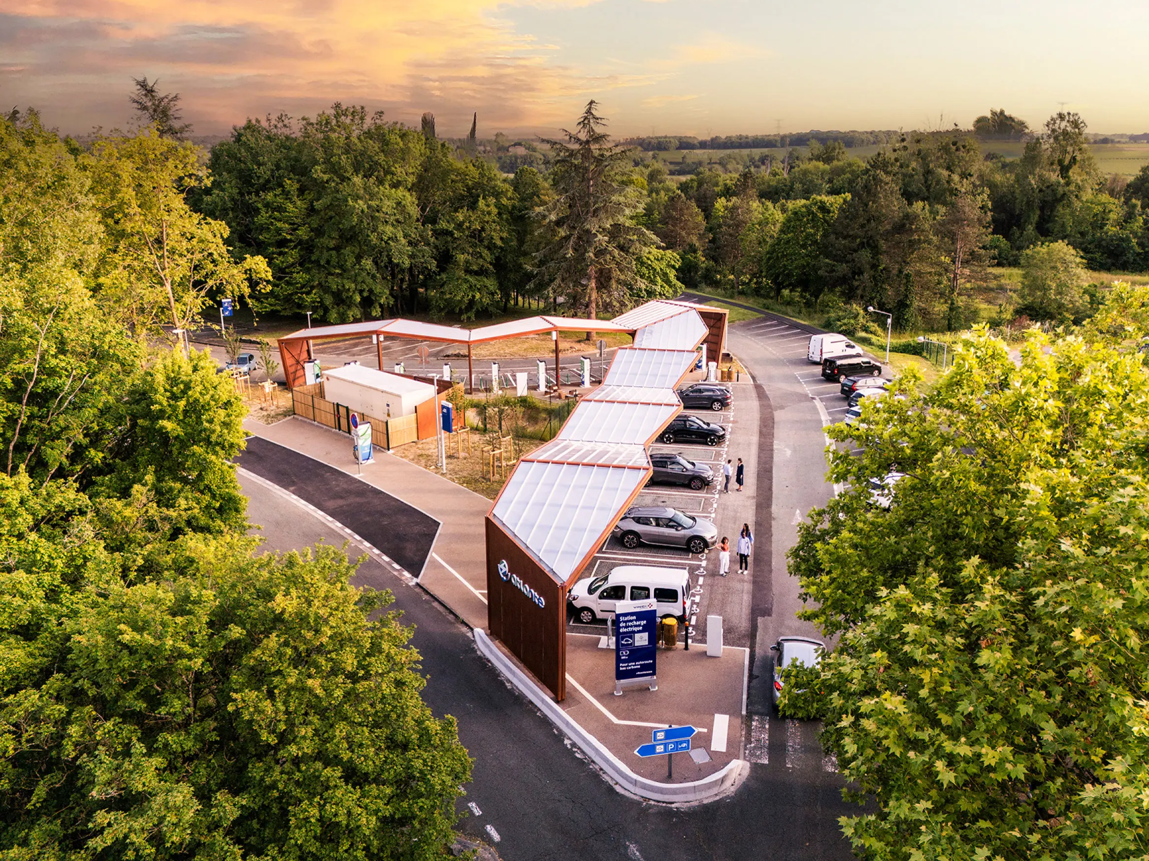 不只充電，還有電力交易！台泥 Atlante 如何以「微笑策略」布局南歐